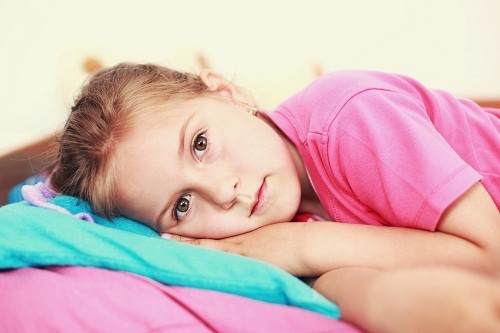 Trẻ em khó ngủ nên ăn gì? top thực phẩm giúp trẻ dễ ngủ