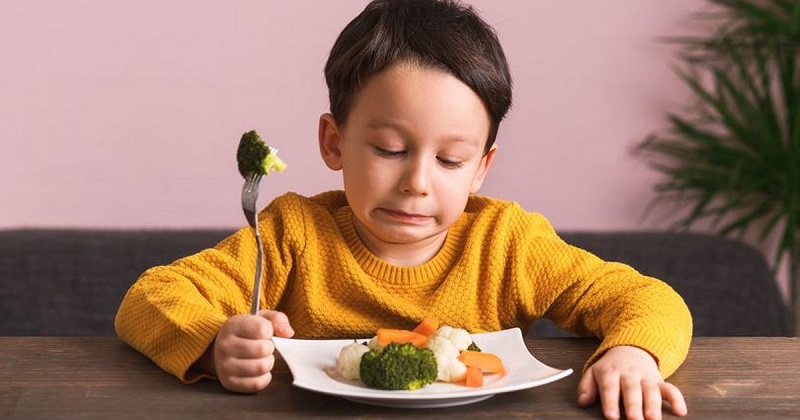 Tại sao trẻ ăn nhiều mà không tăng cân?