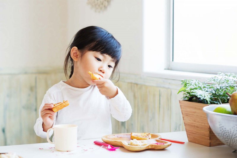 Trẻ chậm tăng cân nên ăn gì giúp tăng cân hiệu quả?