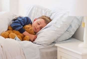 Nên bổ sung gì cho bé ngủ ngon hiện nay?